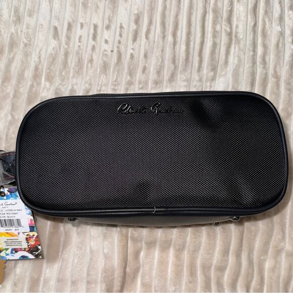 Robert Graham Hydrus Max Toiletry Bag - Picture 1 of 13